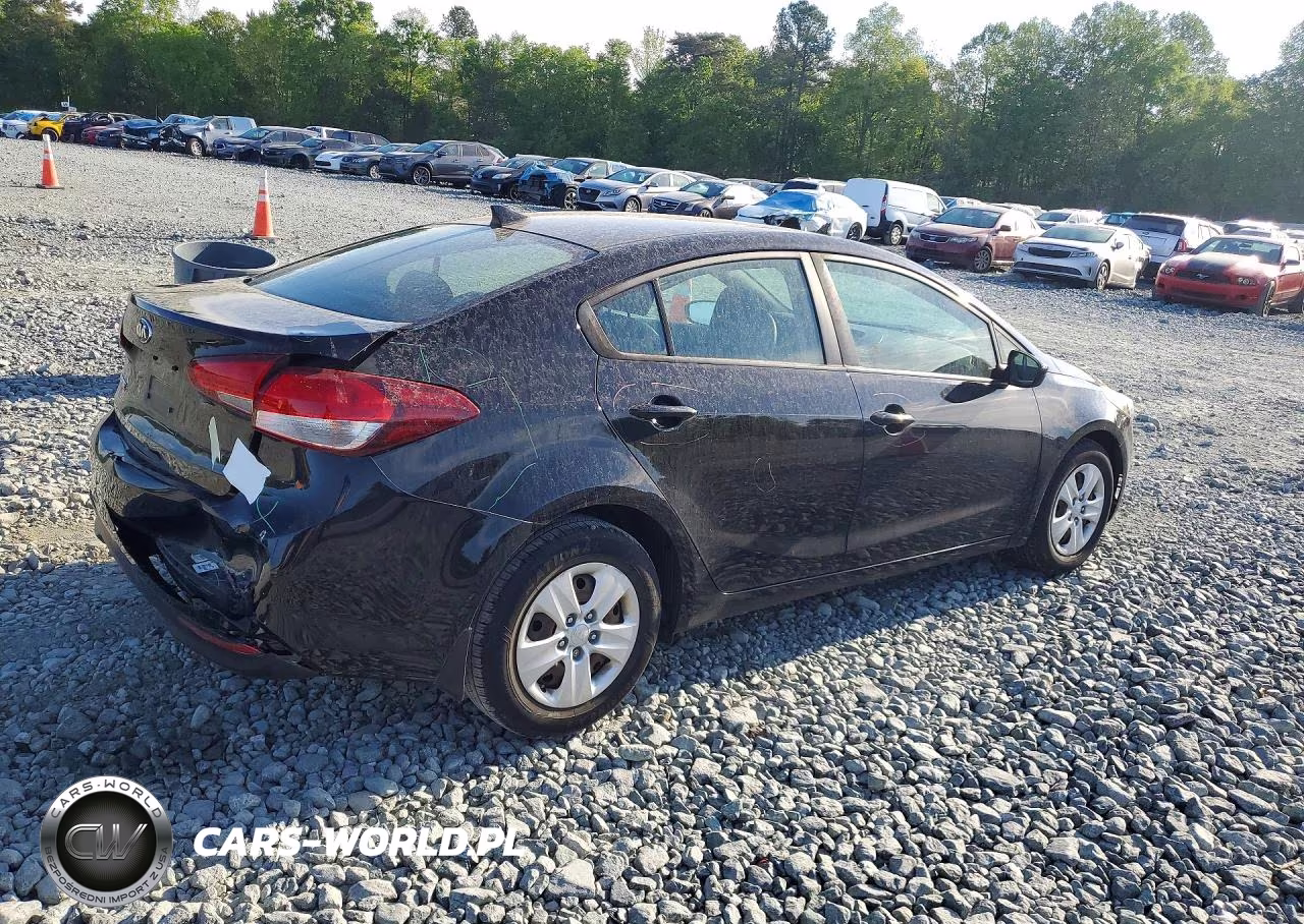 2017 Kia Forte Lx VIN:3KPFL4A72HE103606 - 3