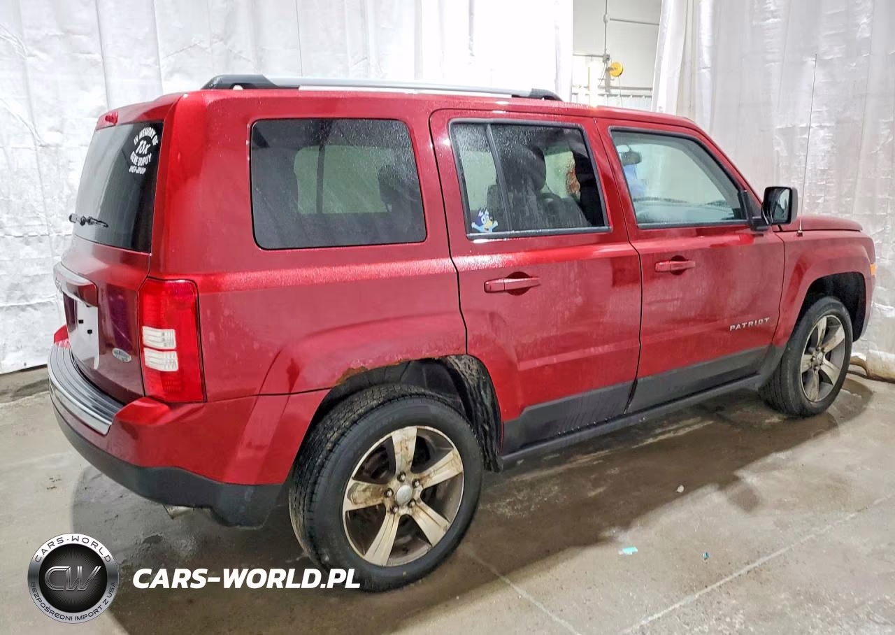 2016 Jeep Patriot Latitude VIN:1C4NJRFB7GD654304 - 3