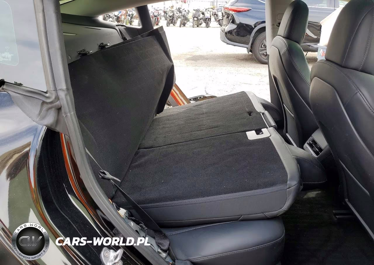 2021 Tesla Model 3 VIN:5YJ3E1EC9MF860672 - 10
