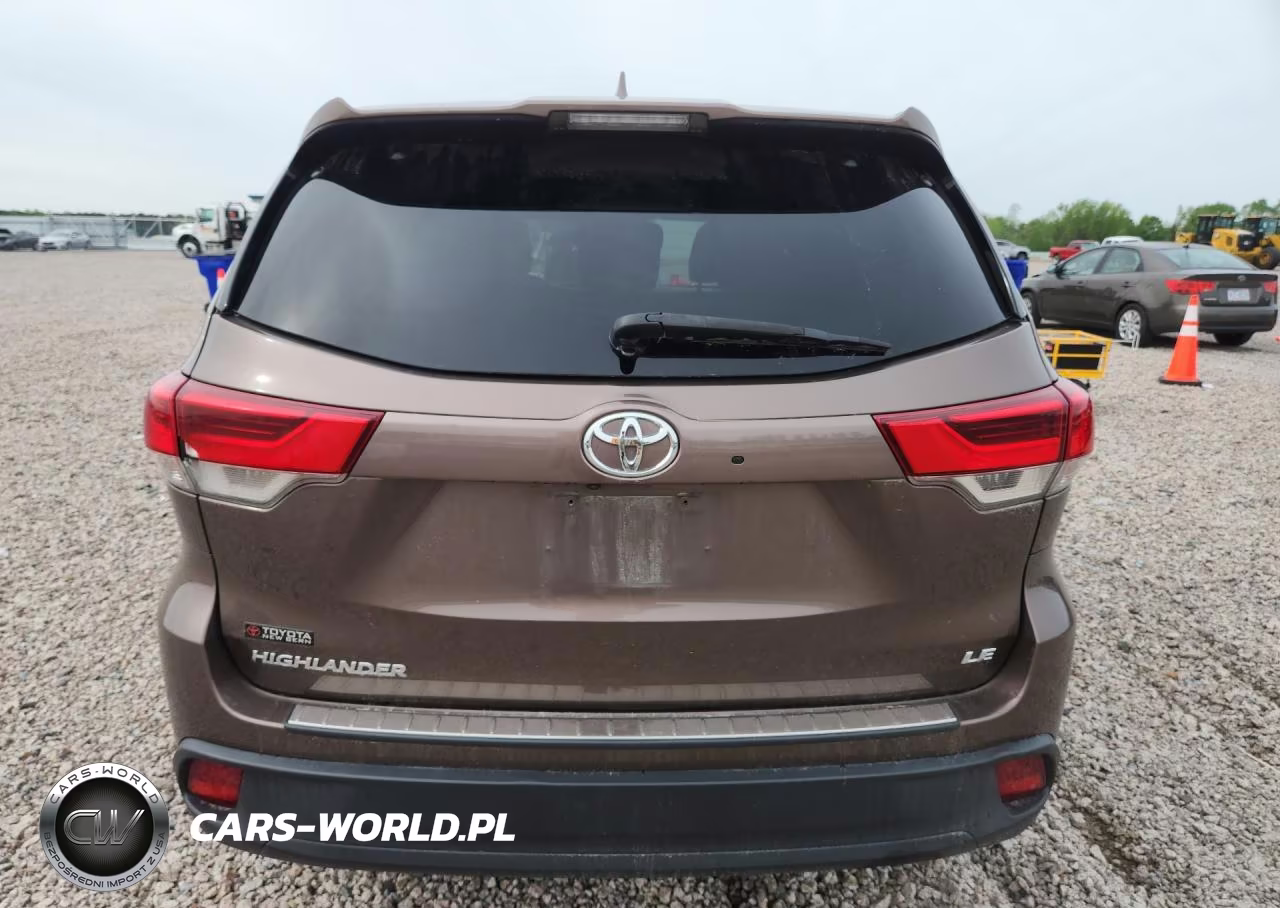 2019 Toyota Highlander Le Plus VIN:5TDZZRFH3KS293438 - 6