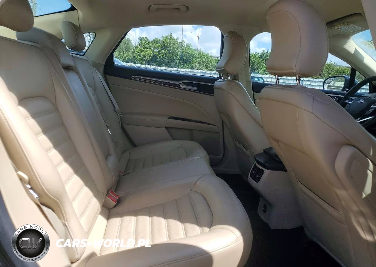 2016 Ford Fusion Se VIN:3FA6P0HD2GR394517 - 10