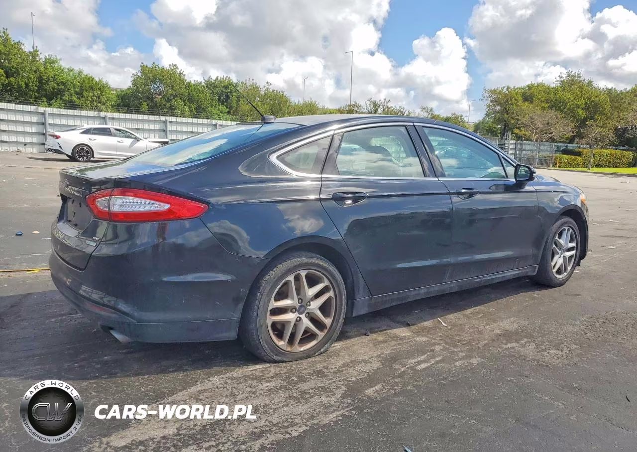 2016 Ford Fusion Se VIN:3FA6P0HD2GR394517 - 3