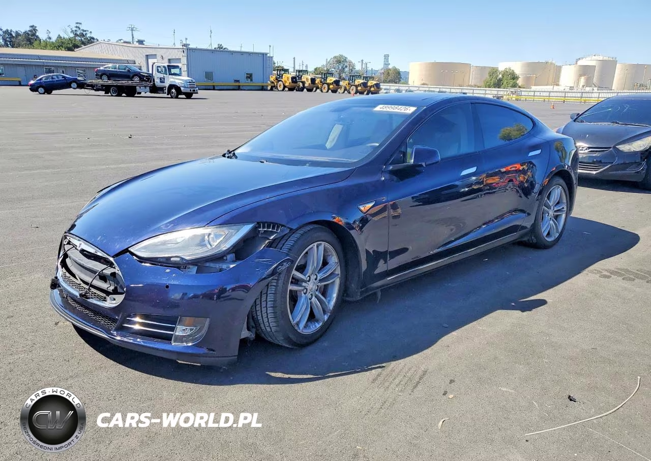 2014 Tesla Model S
