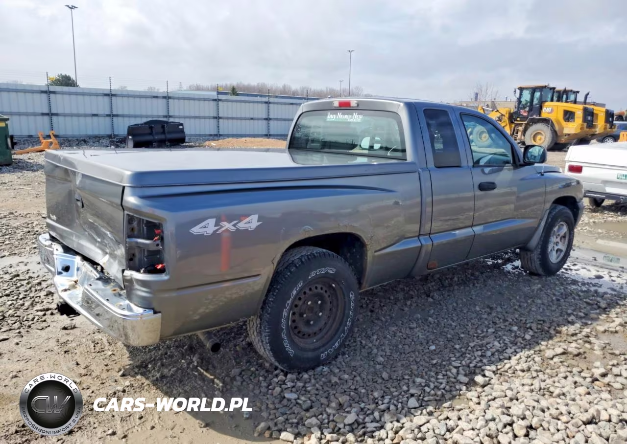 2005 Dodge Dakota Slt VIN:1D7HW42N45S177511 - 3