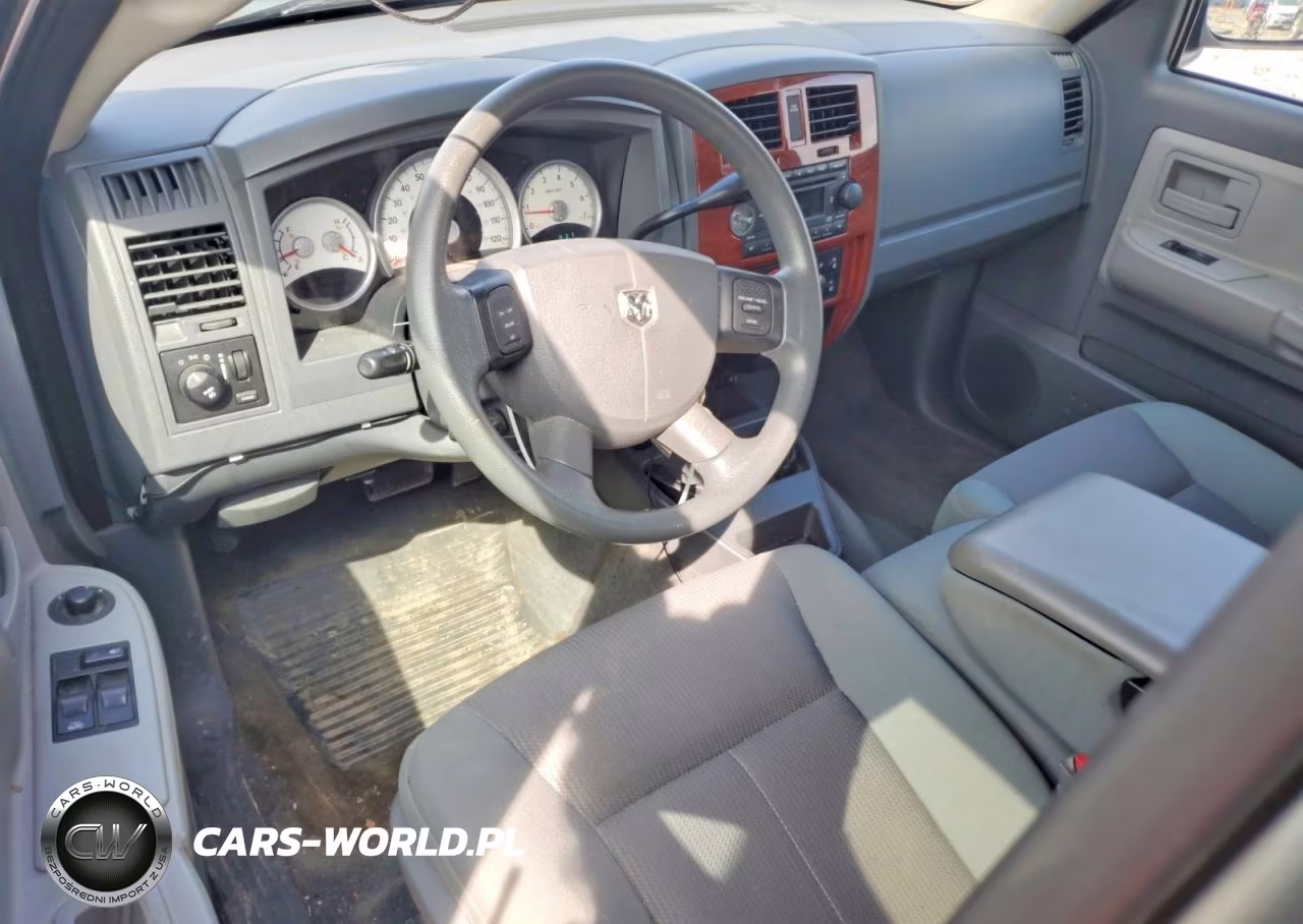 2005 Dodge Dakota Slt VIN:1D7HW42N45S177511 - 8