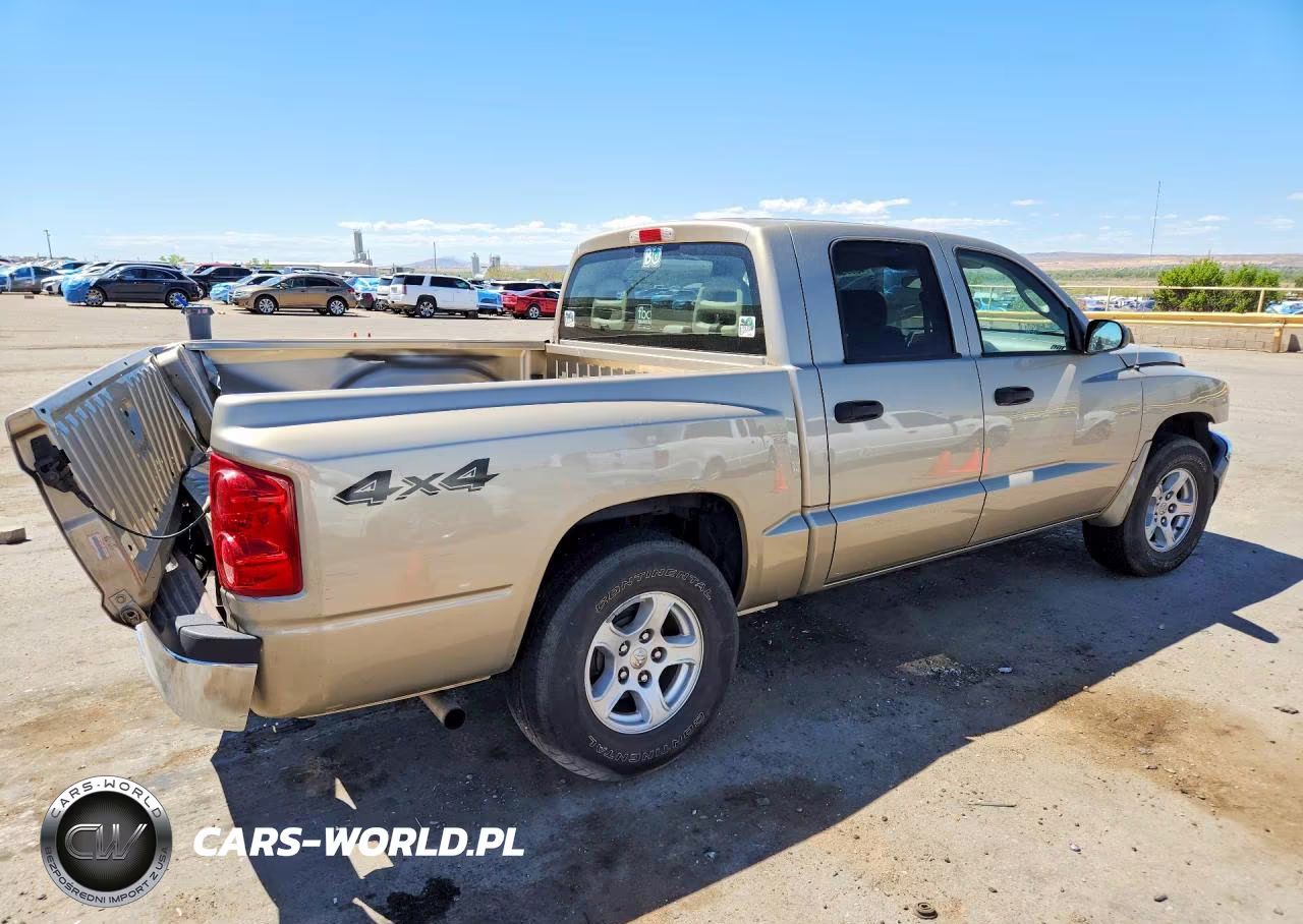 2005 Dodge Dakota Quad Slt VIN:1D7HW48N25S212313 - 3