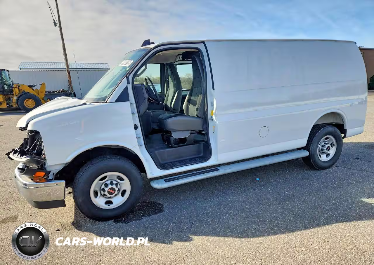 2025 GMC Savana G2500