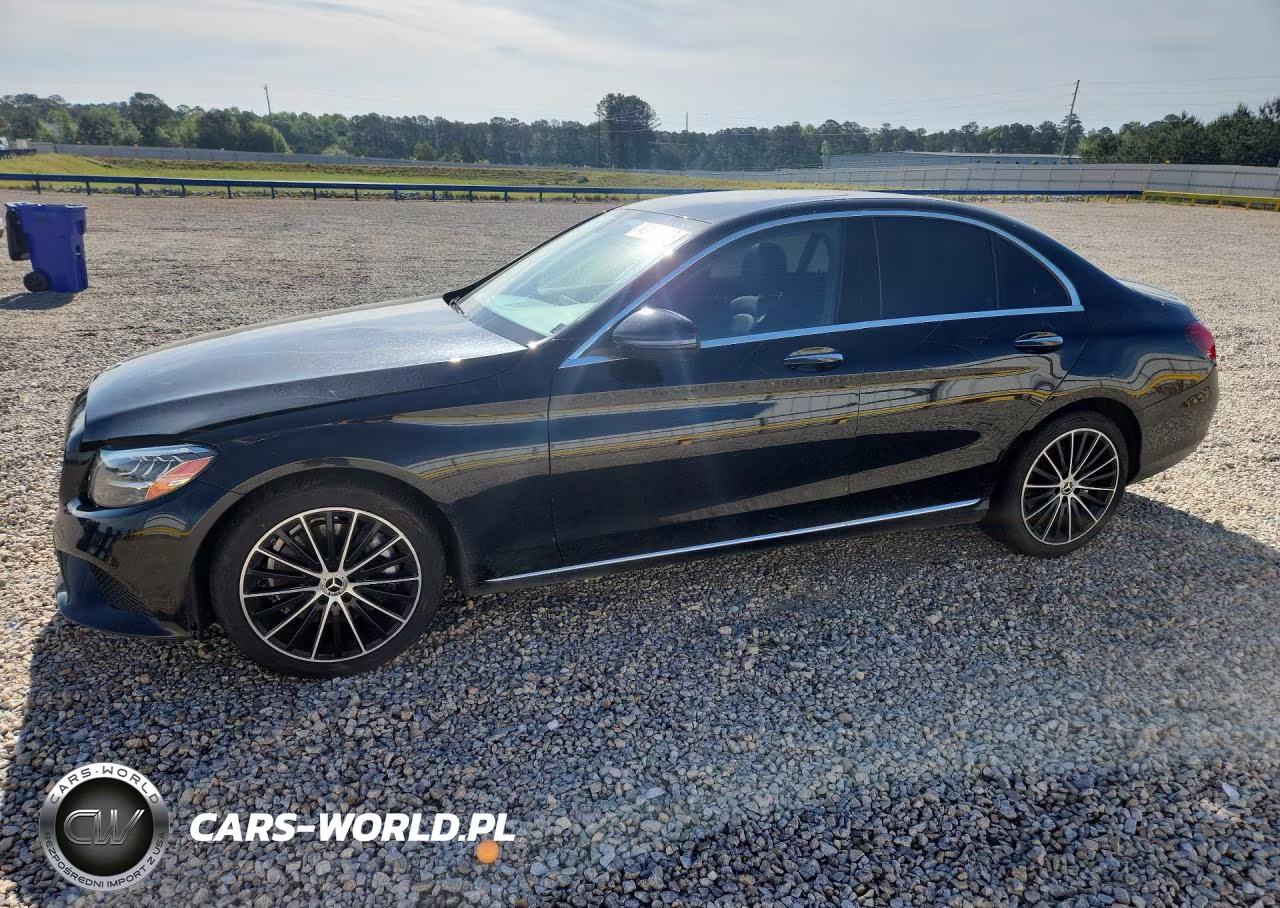 2020 Mercedes-Benz C 300