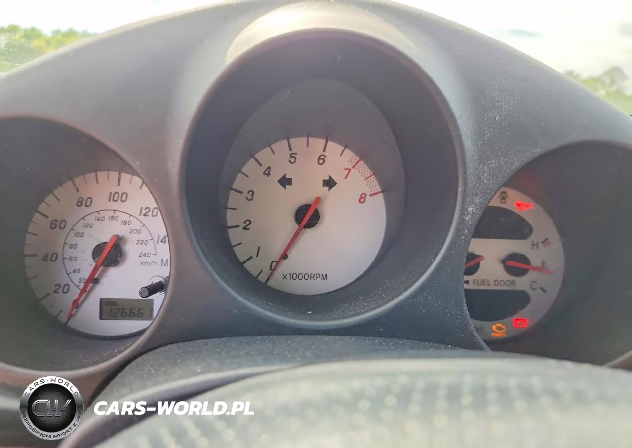 2002 Toyota Mr2 Spyder Base VIN:JTDFR320X20042662 - 9