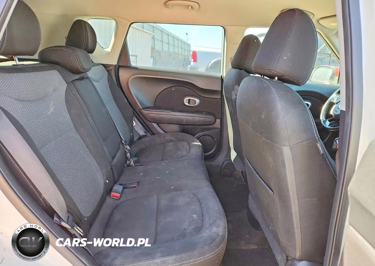 2019 Kia Soul + VIN:KNDJP3A57K7637652 - 11