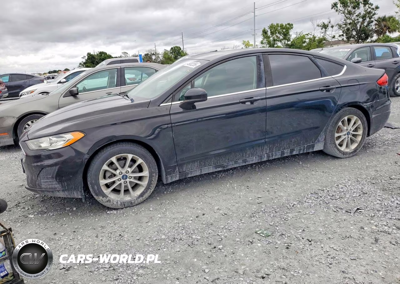 2019 Ford Fusion Se
