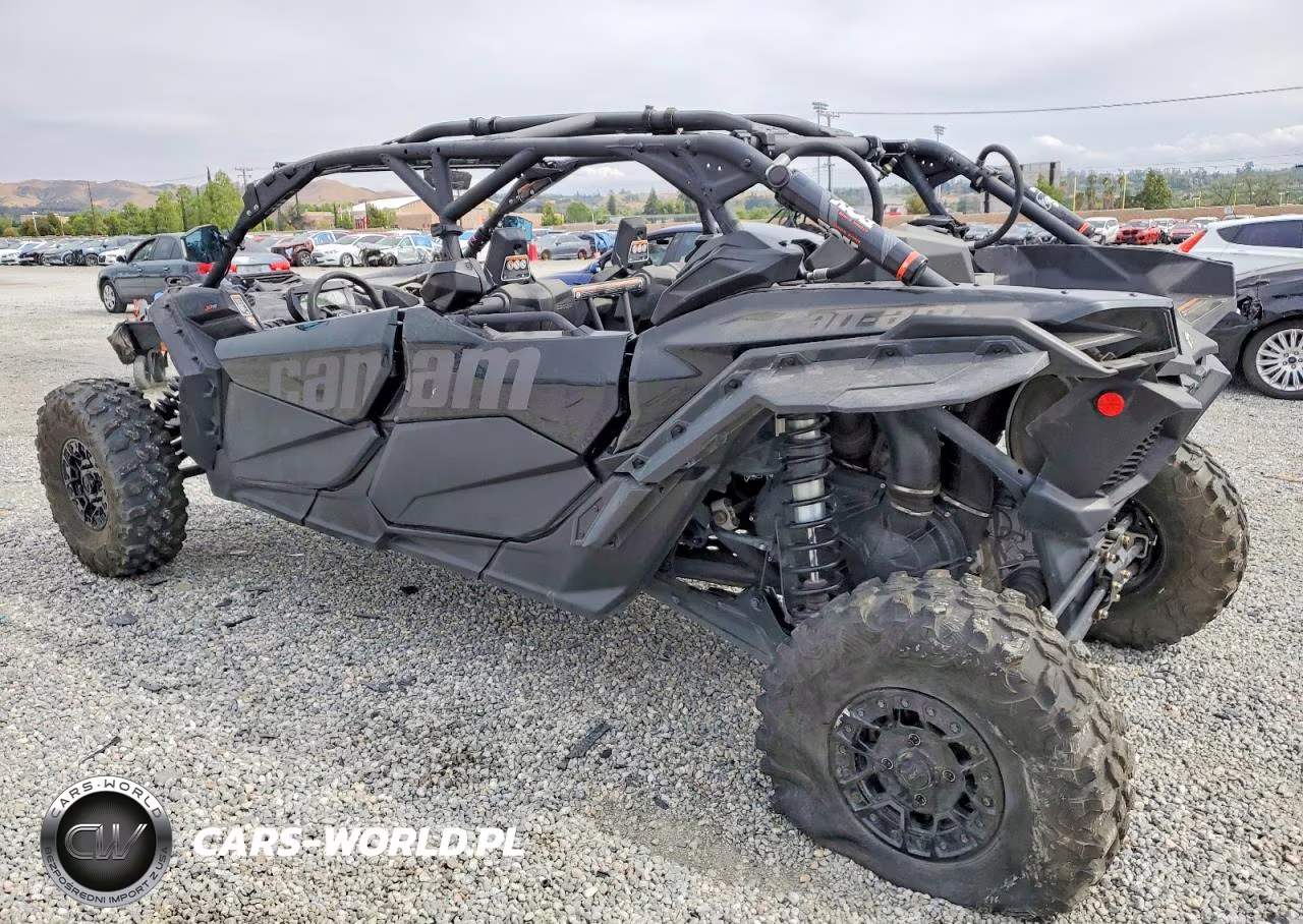 2024 Can-Am Maverick X3 Utility Vehicle VIN:3JBVNAV25RE000638 - 3