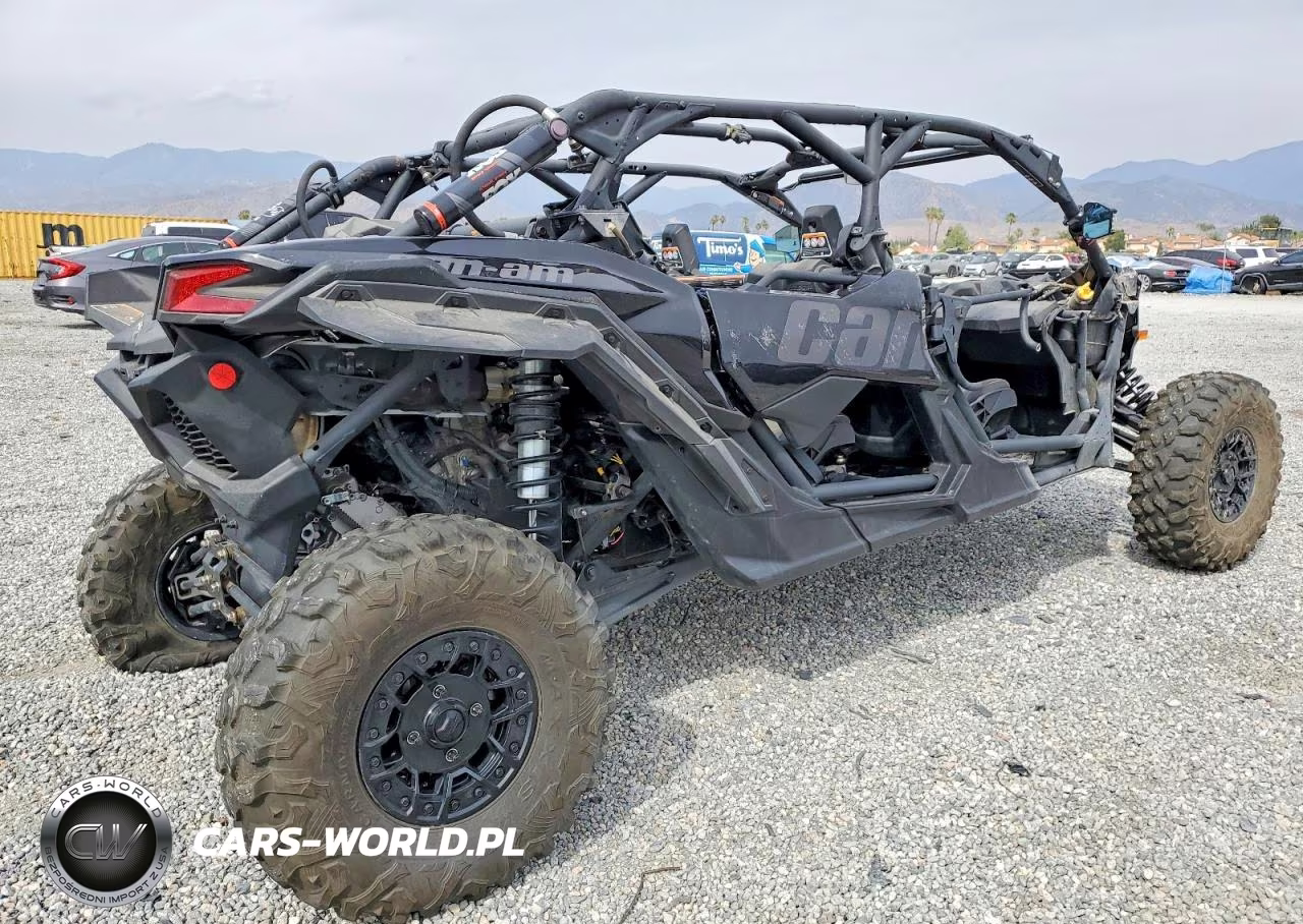 2024 Can-Am Maverick X3 Utility Vehicle VIN:3JBVNAV25RE000638 - 4