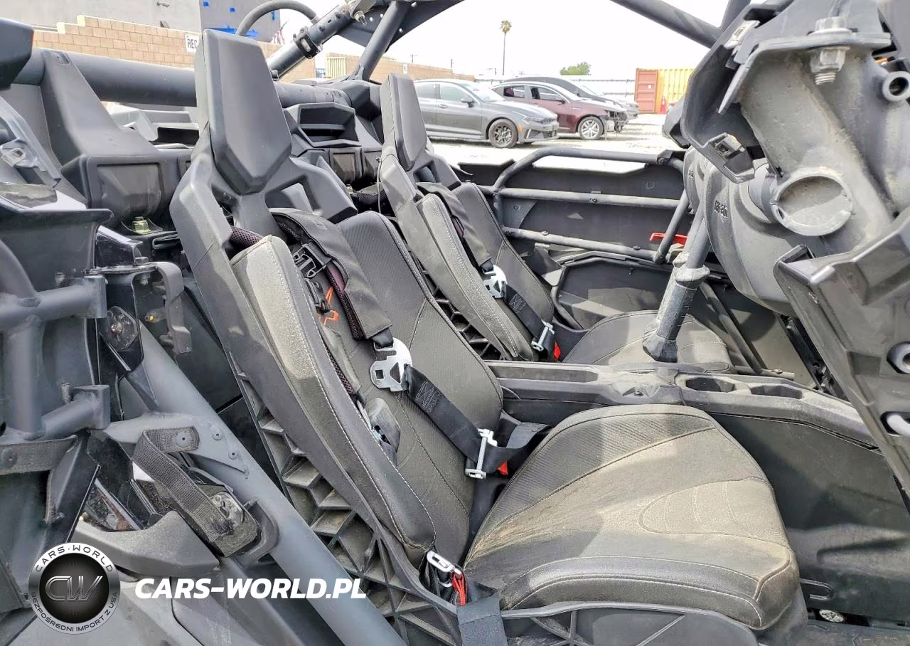 2024 Can-Am Maverick X3 Utility Vehicle VIN:3JBVNAV25RE000638 - 6