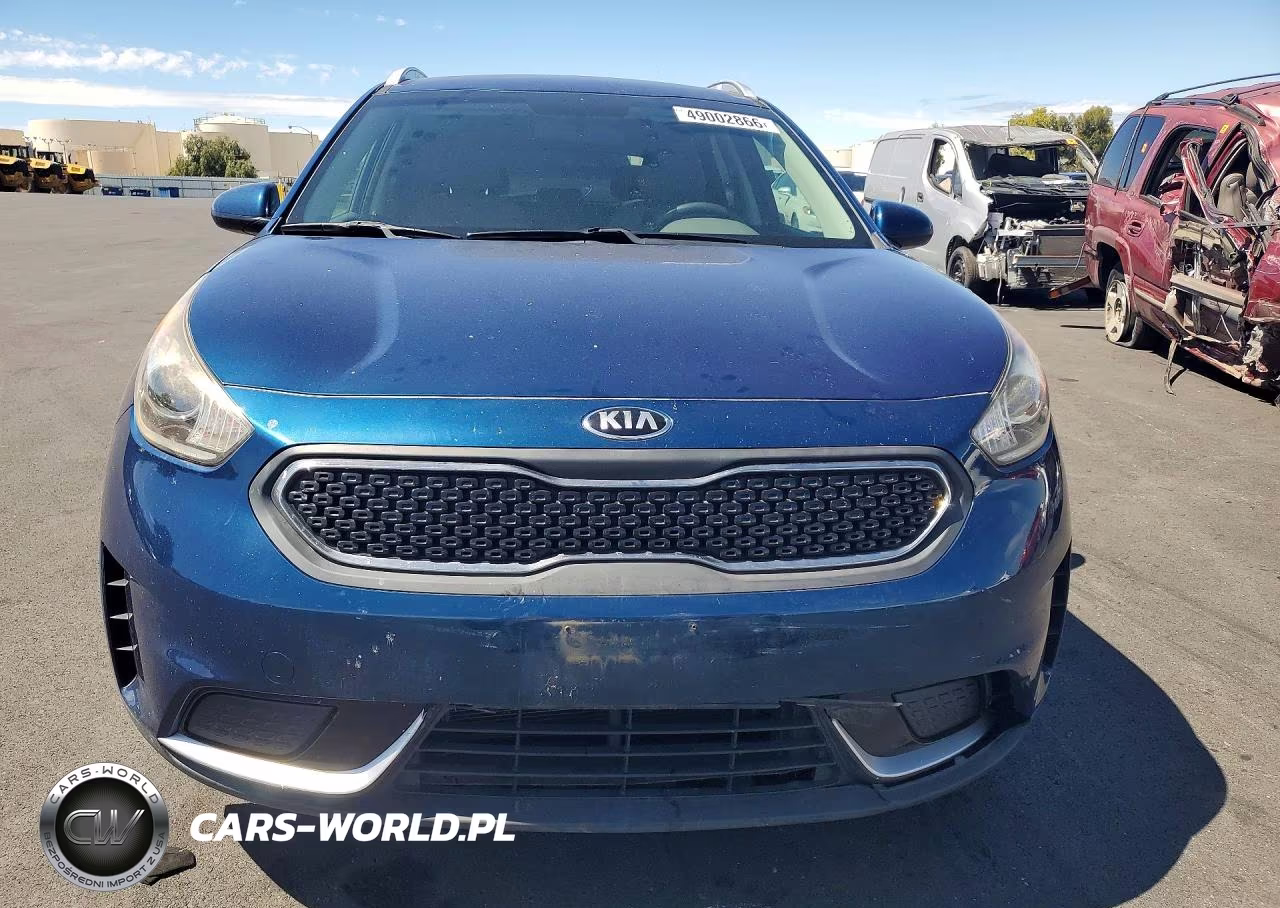 2018 Kia Niro Lx VIN:KNDCB3LC1J5210657 - 5
