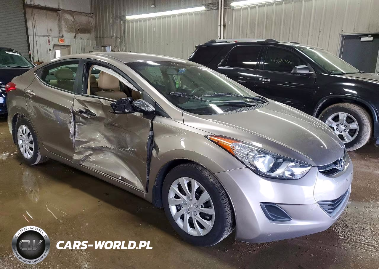 2013 Hyundai Elantra Gls VIN:5NPDH4AE6DH202474 - 4