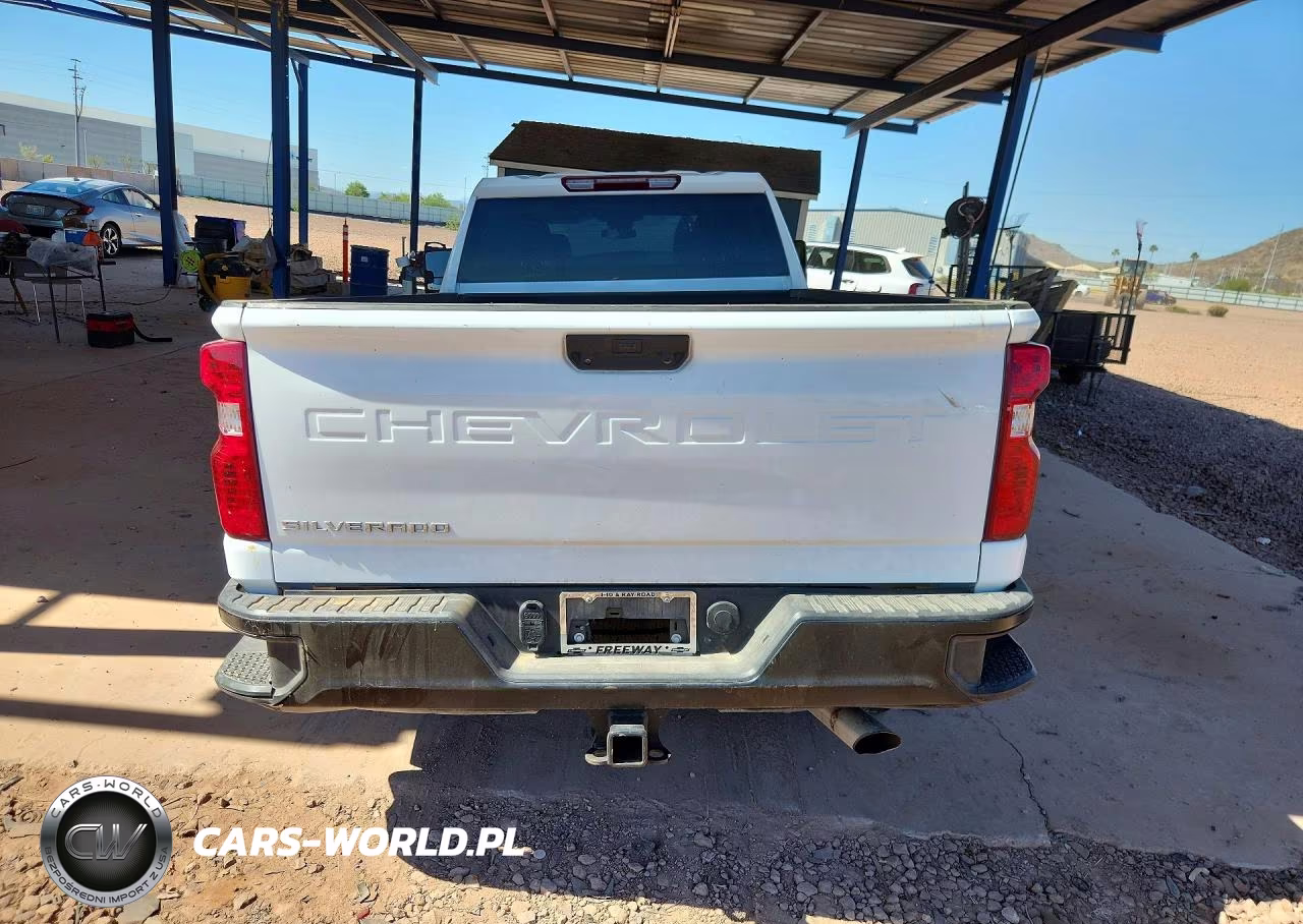 2024 Chevrolet Silverado C2500 Heavy Duty VIN:1GC4WLE79RF374236 - 6