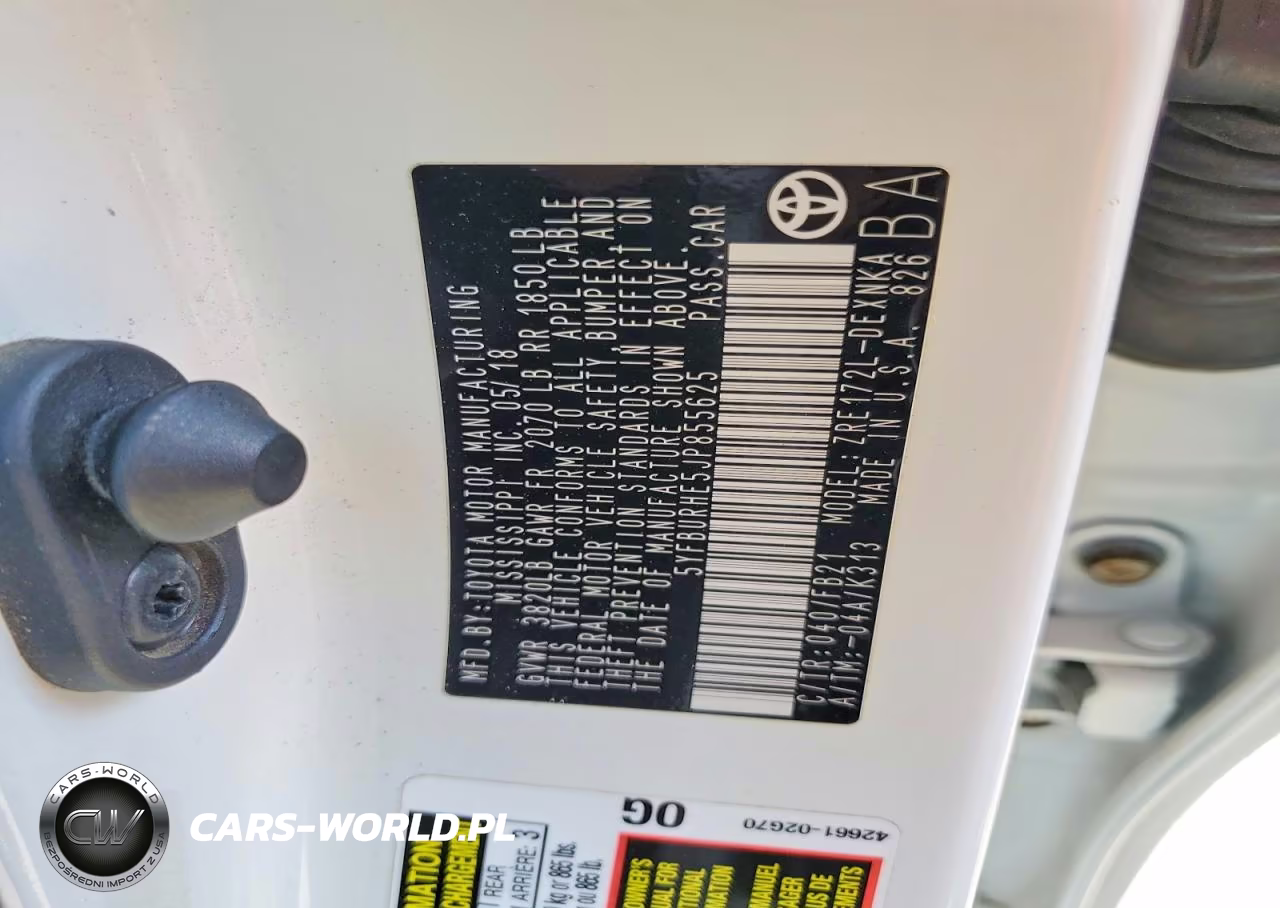 2018 Toyota Corolla Le VIN:5YFBURHE5JP855625 - 12