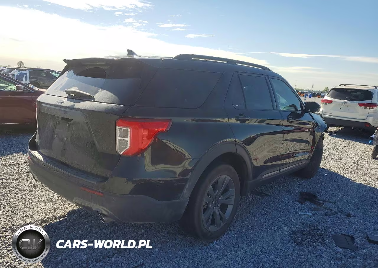 2022 Ford Explorer Xlt VIN:1FMSK7DH8NGC47238 - 3
