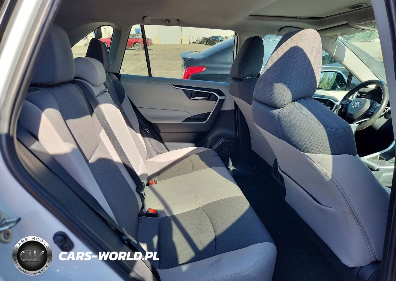 2019 Toyota Rav4 Xle VIN:2T3W1RFV2KW044708 - 10