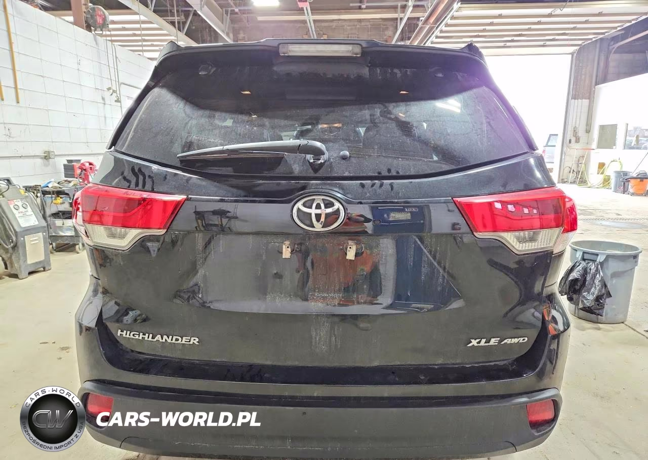 2017 Toyota Highlander Xle VIN:5TDJZRFH9HS451979 - 6