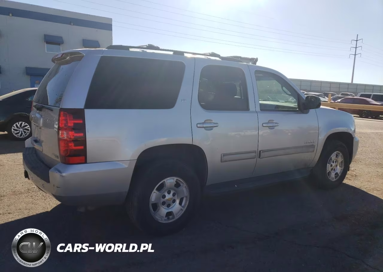 2011 Chevrolet Tahoe K1500 Lt VIN:1GNSKBE05BR381549 - 3
