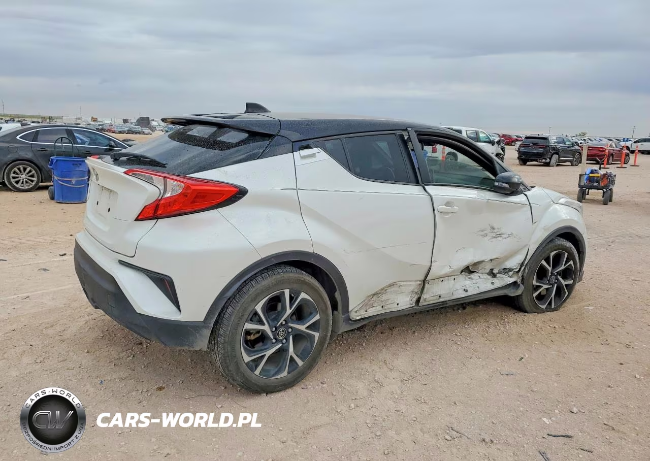 2019 Toyota C-Hr Xle VIN:NMTKHMBX0KR100634 - 3