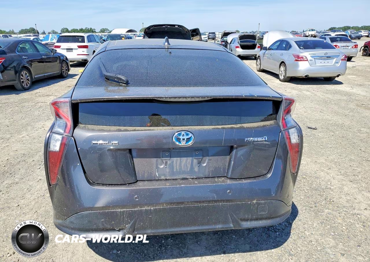 2016 Toyota Prius Iii VIN:JTDKARFU2G3514042 - 6