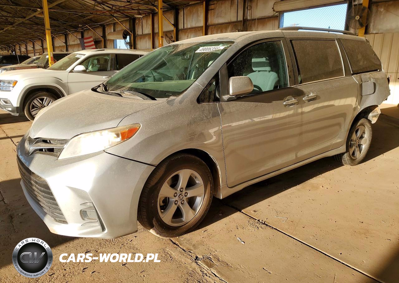 2020 Toyota Sienna Le 8-Passenger