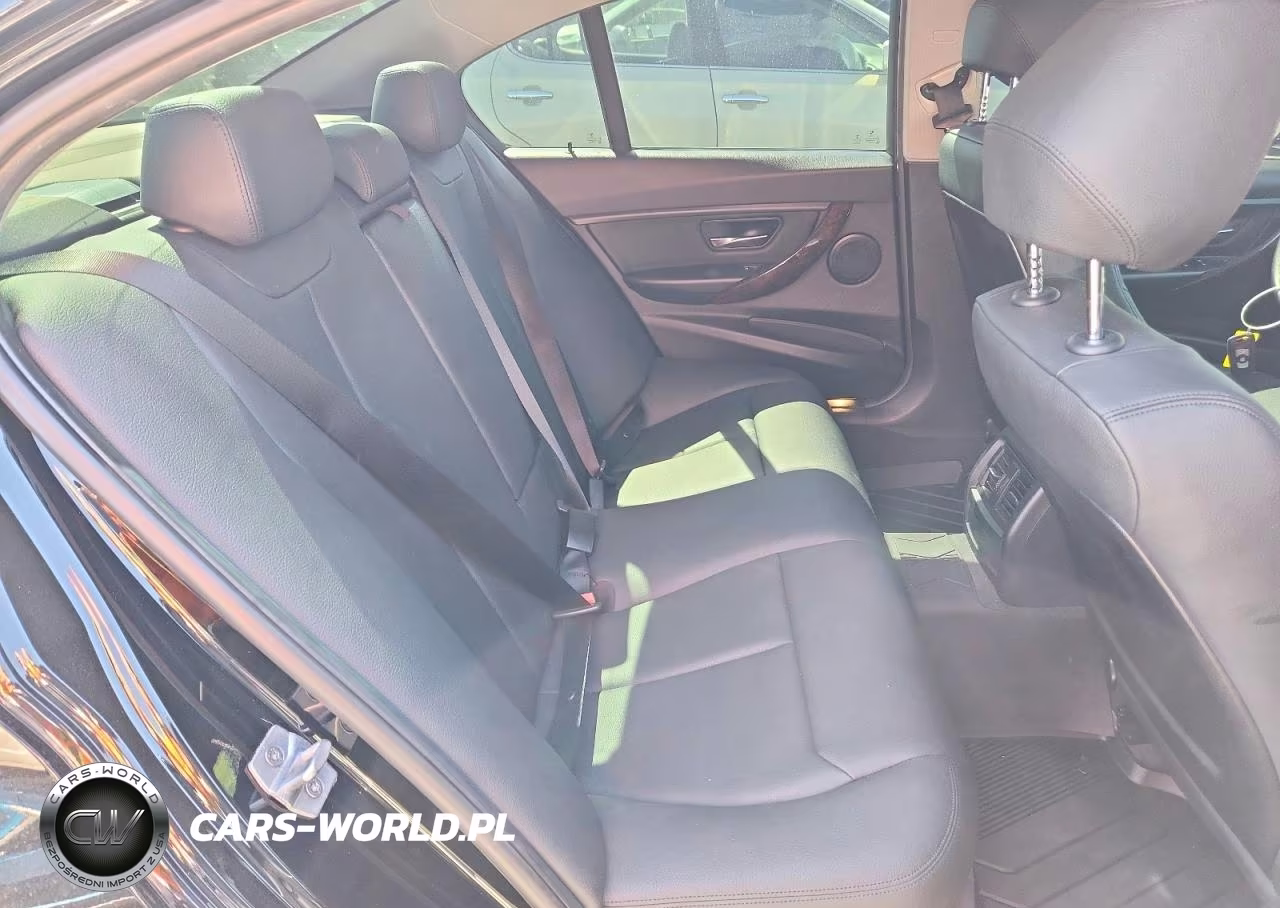 2015 BMW 320 I VIN:WBA3B1G55FNT06411 - 10
