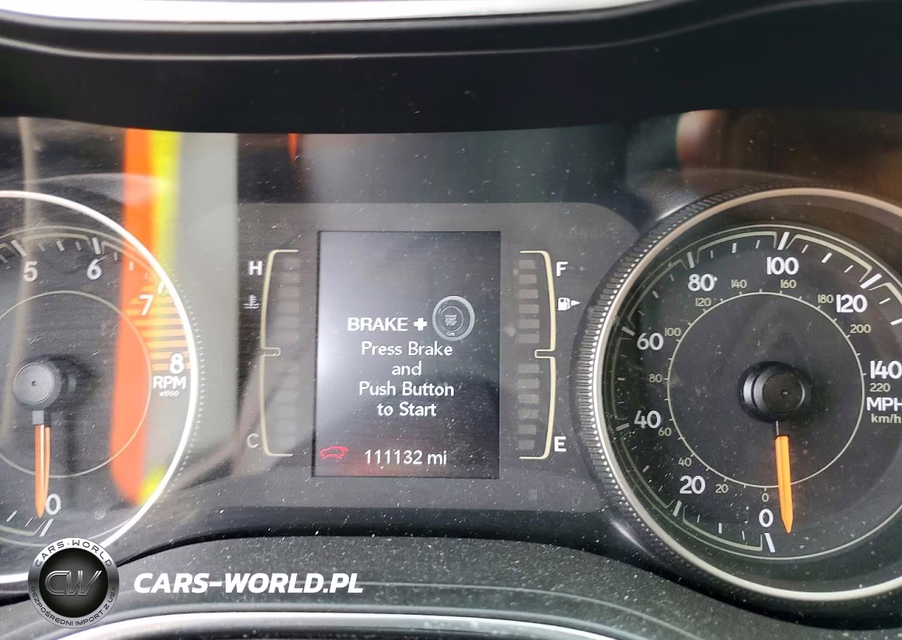 2019 Jeep Cherokee Latitude Plus VIN:1C4PJMLX1KD114225 - 9