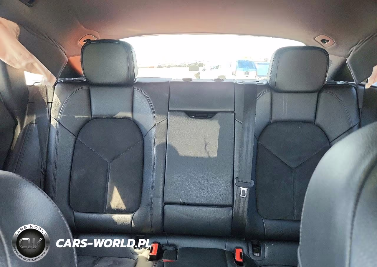2018 Porsche Macan VIN:WP1AA2A56JLB03476 - 10