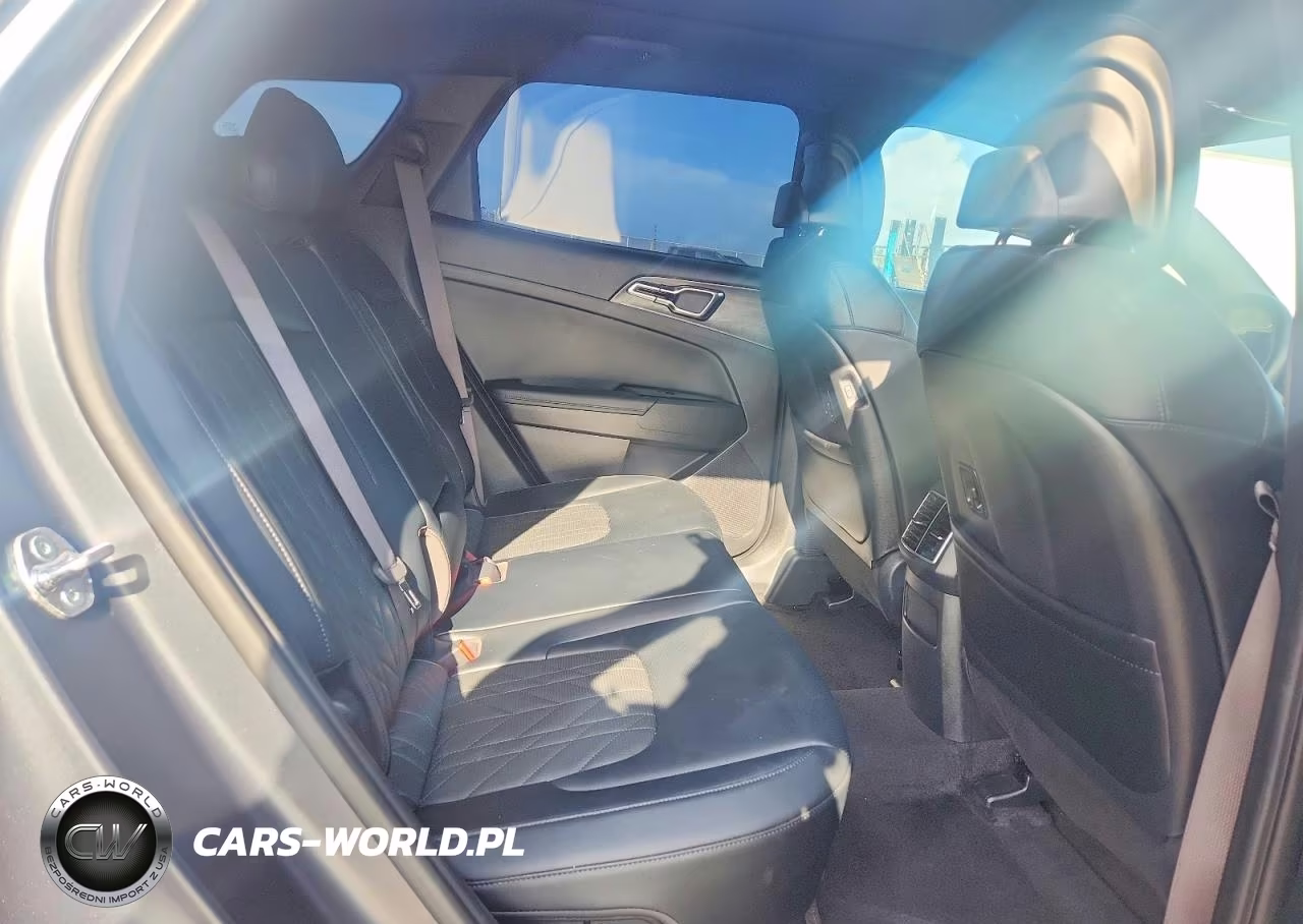 2025 Kia Sportage Plug-In Hybrid X-Line Prestige VIN:KNDPZDDH8S7237180 - 10