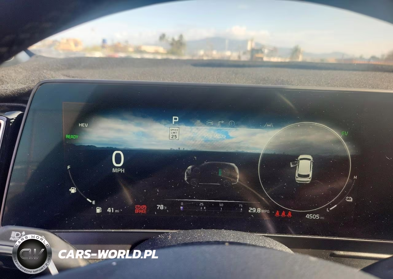 2025 Kia Sportage Plug-In Hybrid X-Line Prestige VIN:KNDPZDDH8S7237180 - 9