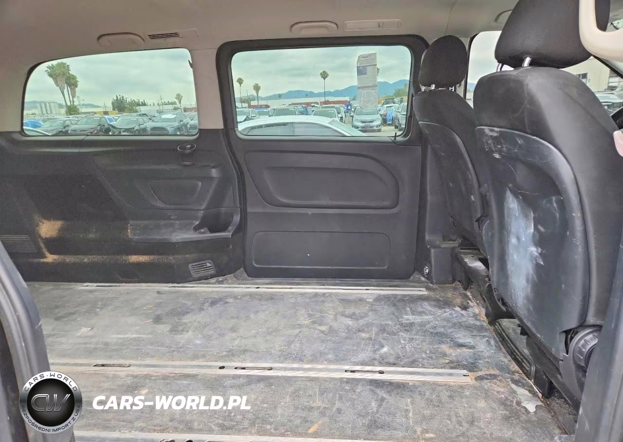 2018 Mercedes Benz Metris VIN:WD4PG2EE5J3440442 - 10