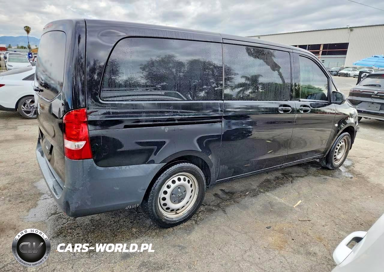 2018 Mercedes Benz Metris VIN:WD4PG2EE5J3440442 - 3