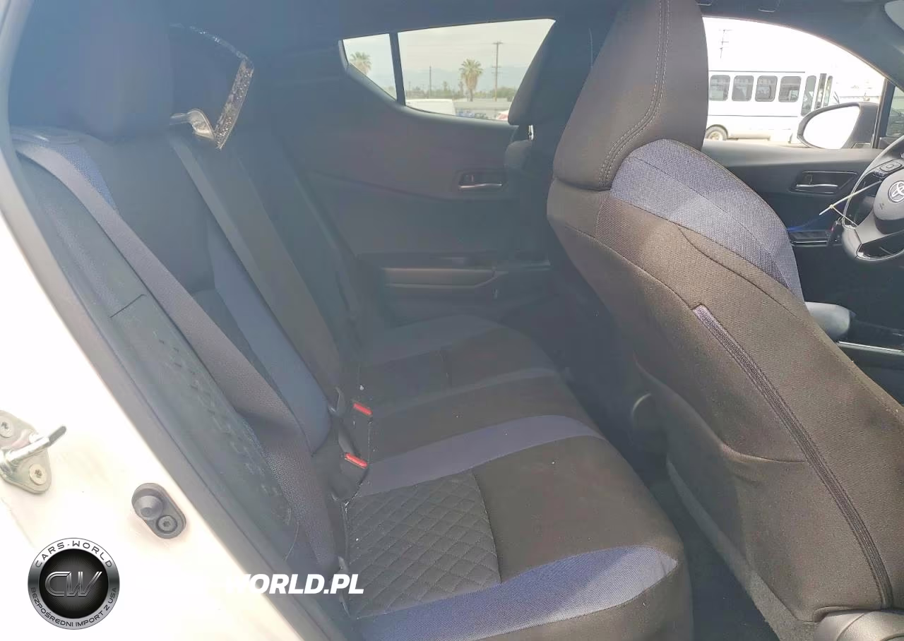 2020 Toyota C-Hr Xle VIN:JTNKHMBX2L1068071 - 11