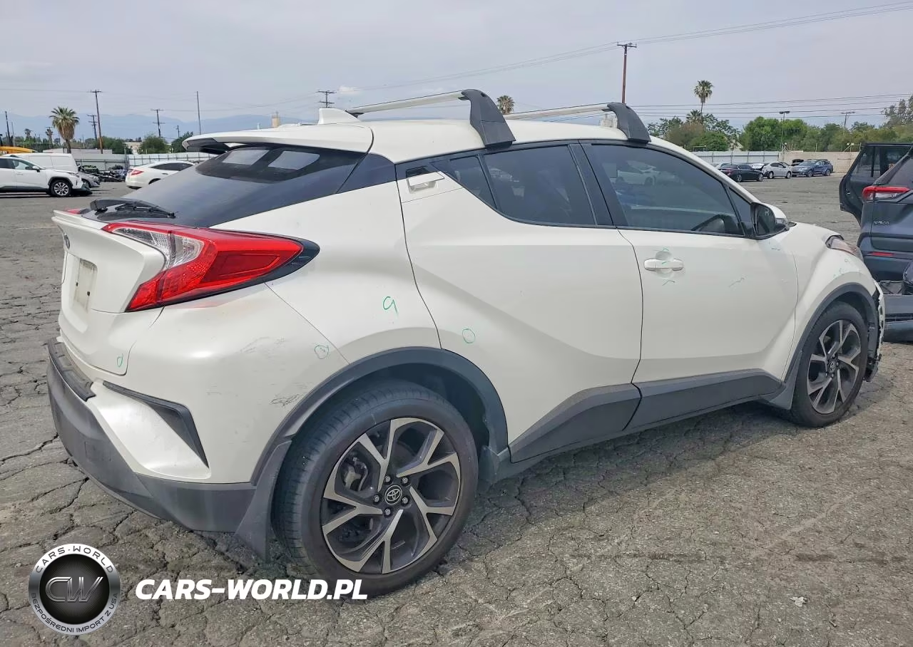 2020 Toyota C-Hr Xle VIN:JTNKHMBX2L1068071 - 3
