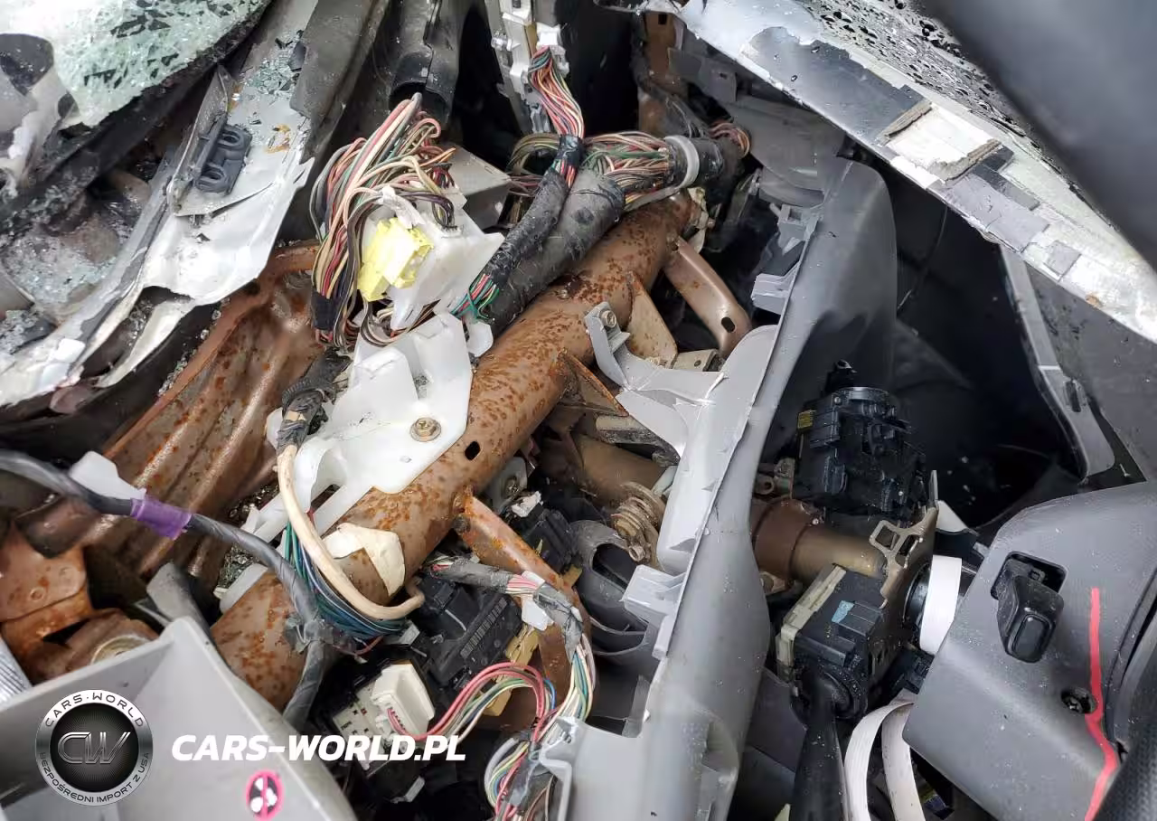 TOYOTA COROLLA CE VIN:2T1BR38E03C011834 - 9