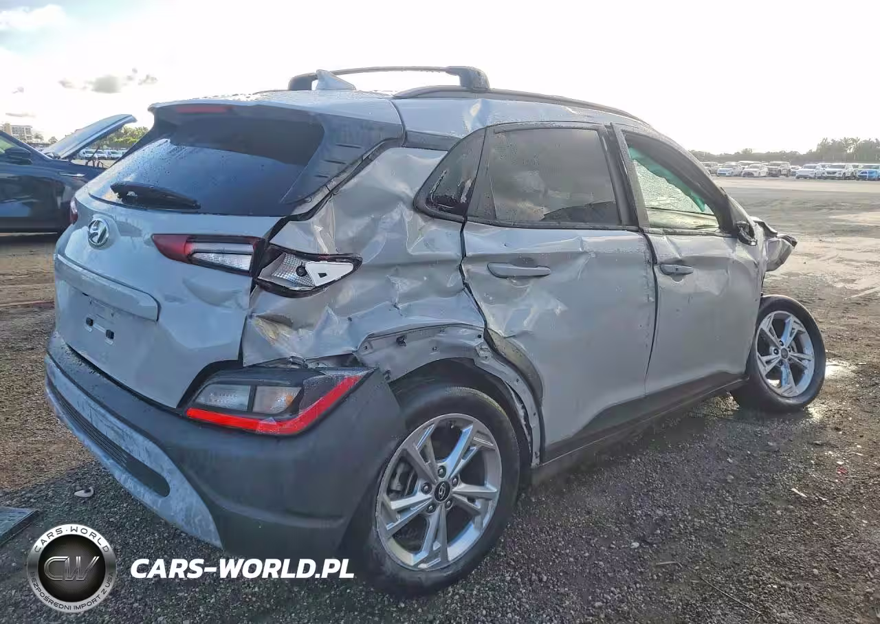 2022 Hyundai Kona Sel VIN:KM8K62AB6NU870429 - 3