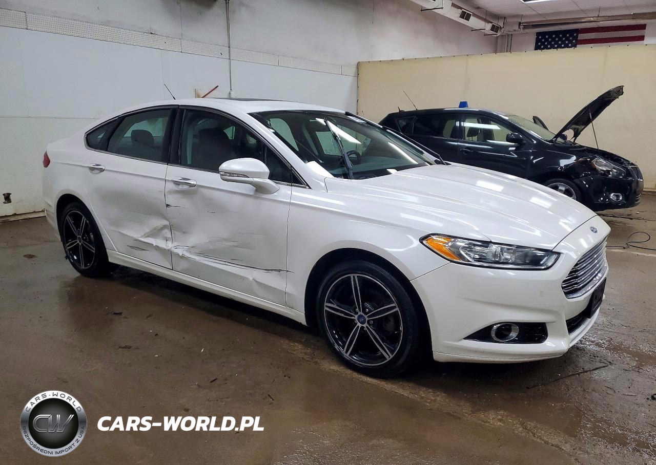 2016 Ford Fusion Titanium VIN:3FA6P0K99GR130750 - 4
