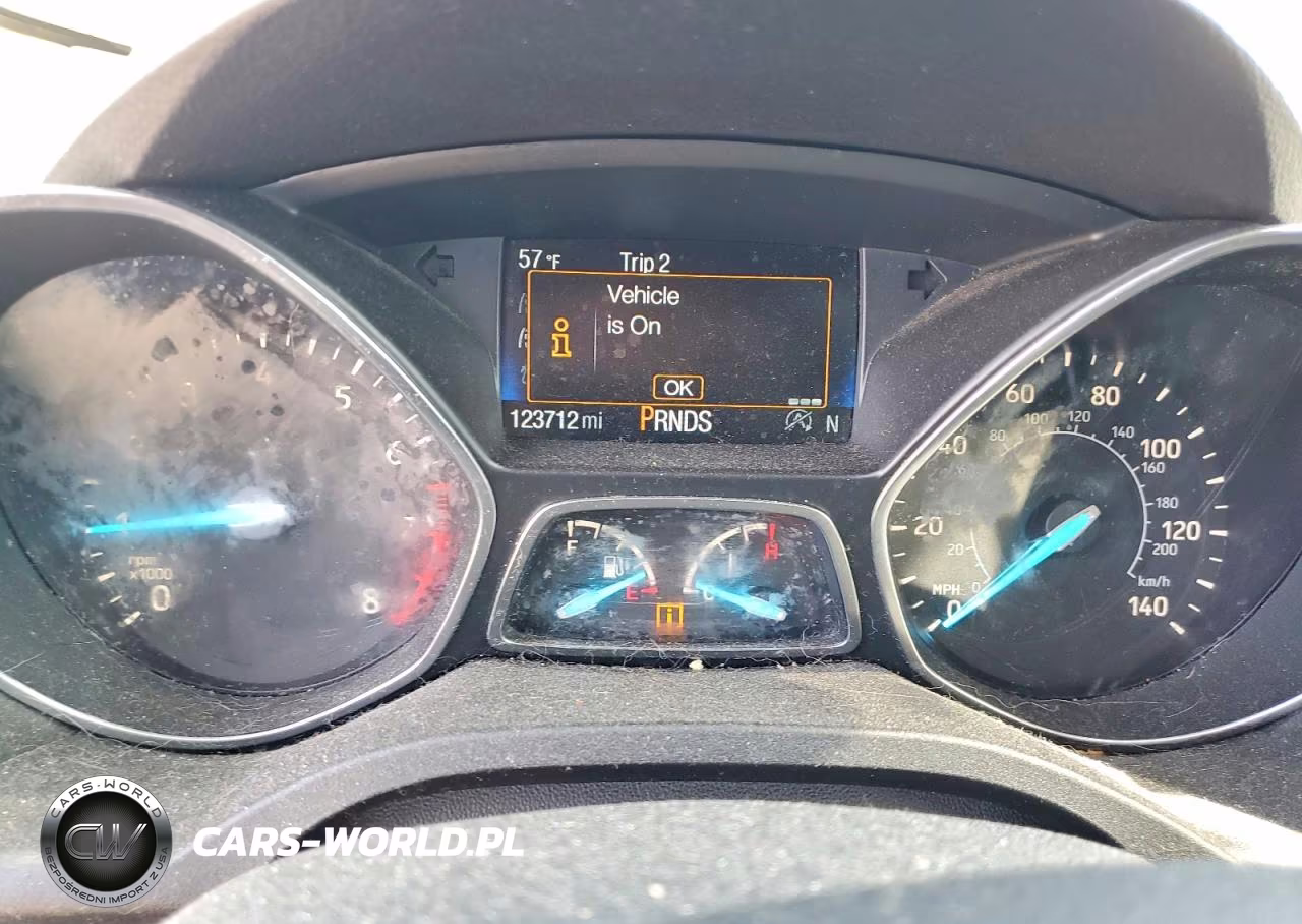 2018 Ford Escape VIN:1FMCU9J9XJUB87613 - 9