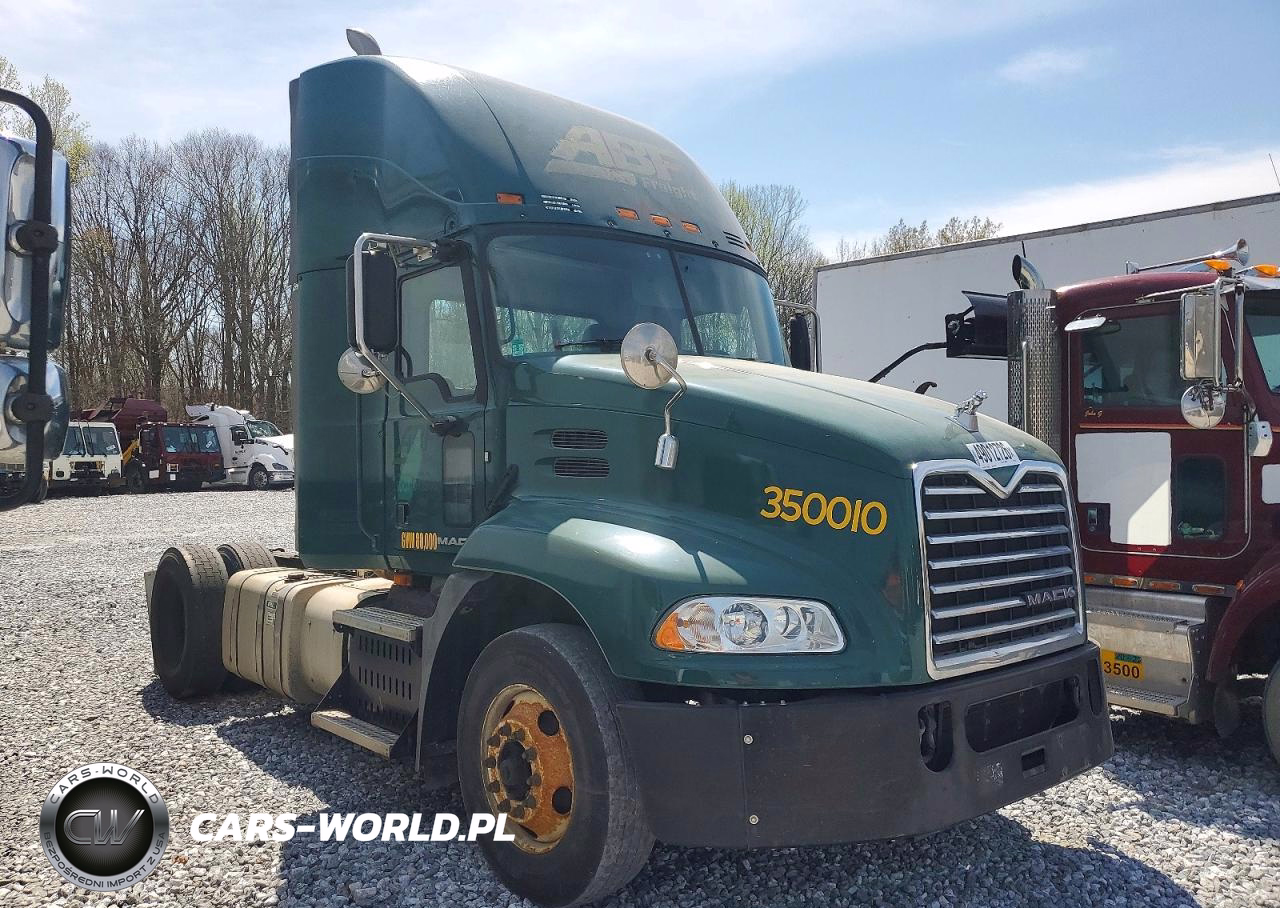 2016 Mack 600 Cxu600