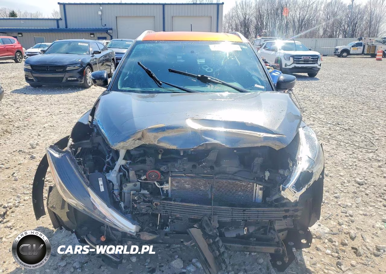 2019 Nissan Kicks S VIN:3N1CP5CU9KL532313 - 5