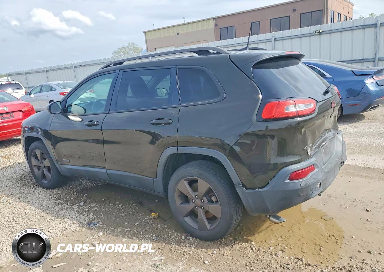 2016 Jeep Cherokee Latitude VIN:1C4PJMCB1GW300539 - 2