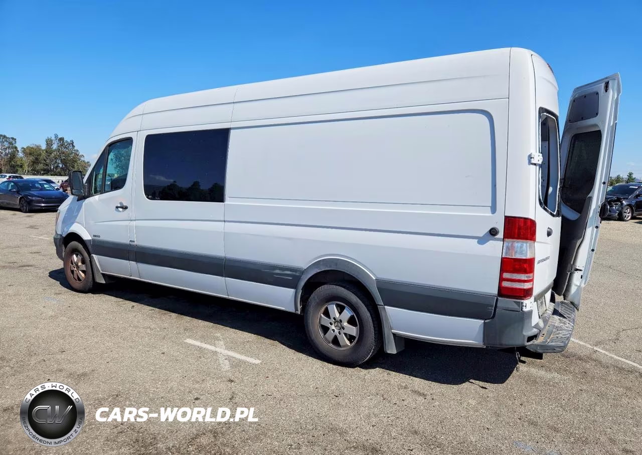 2014 Mercedes-Benz Sprinter 2500 VIN:WD4PE8CC9E5859124 - 2