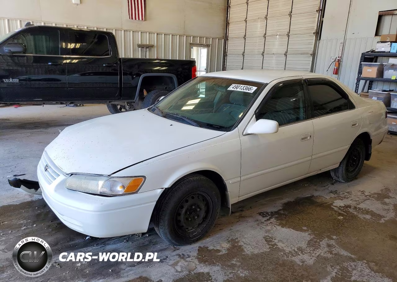 1999 Toyota Camry Le