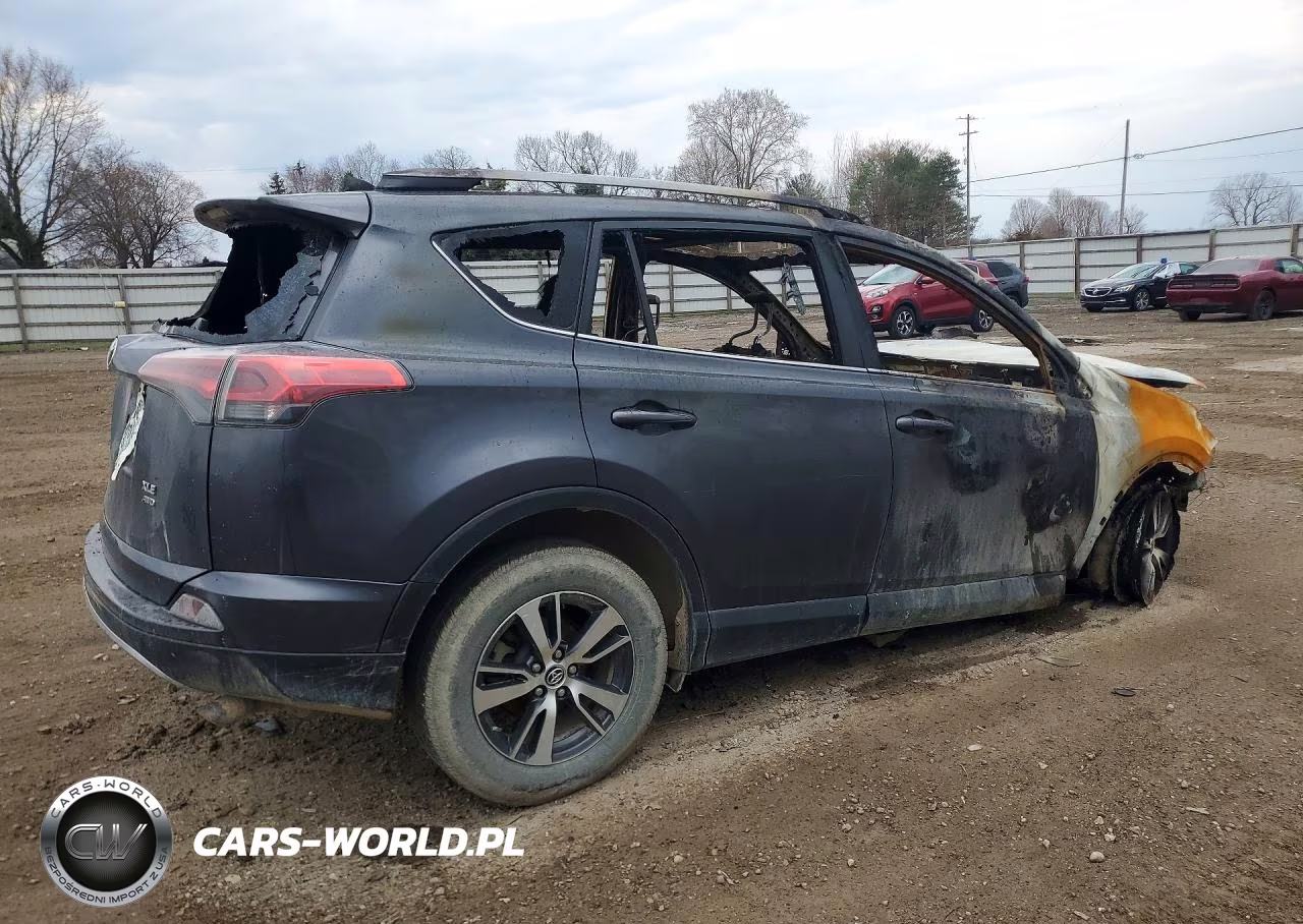 2017 Toyota Rav4 Xle VIN:JTMRFREV1HD202414 - 3