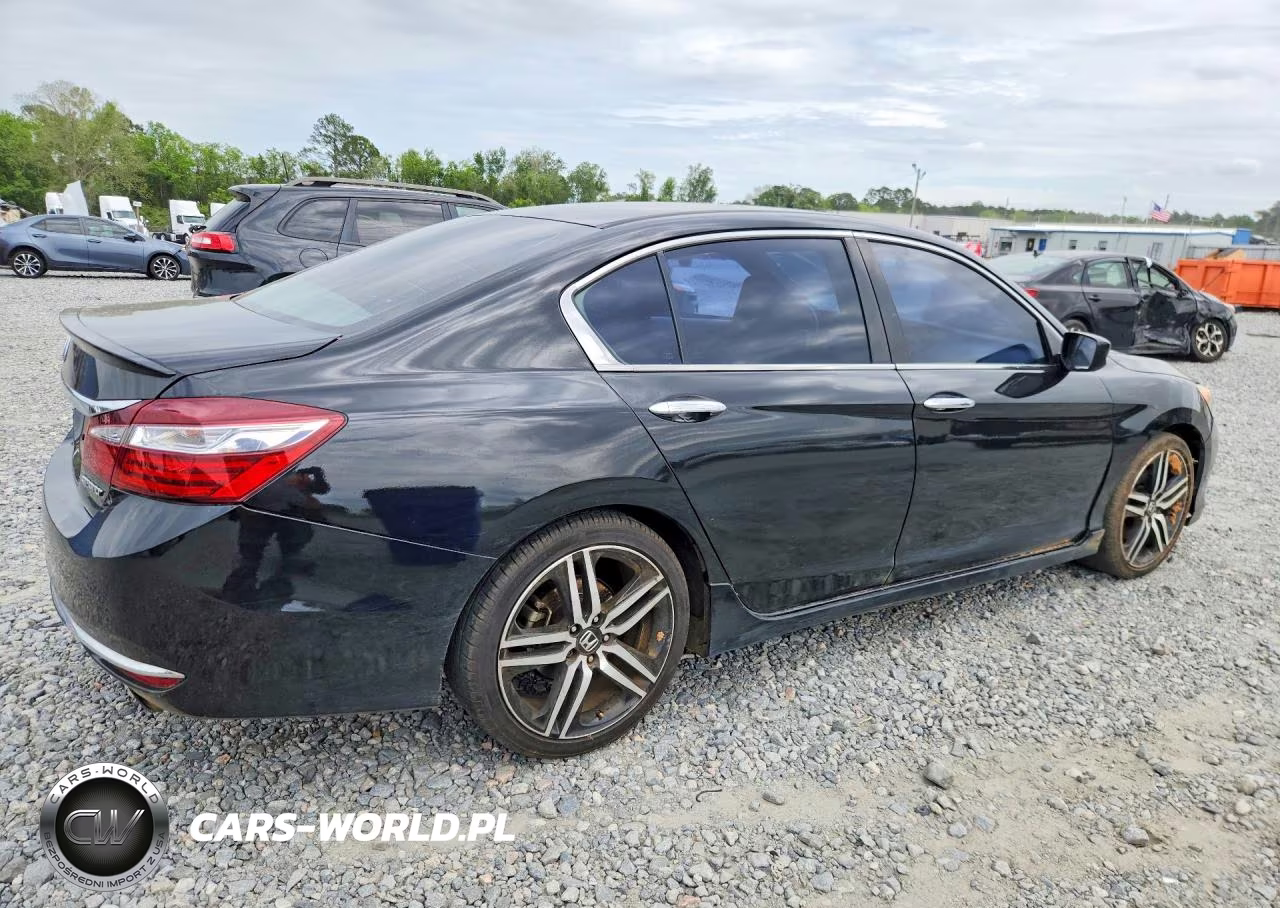 2017 Honda Accord Sport VIN:1HGCR2F53HA216806 - 3