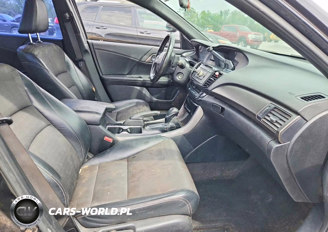 2017 Honda Accord Sport VIN:1HGCR2F53HA216806 - 7